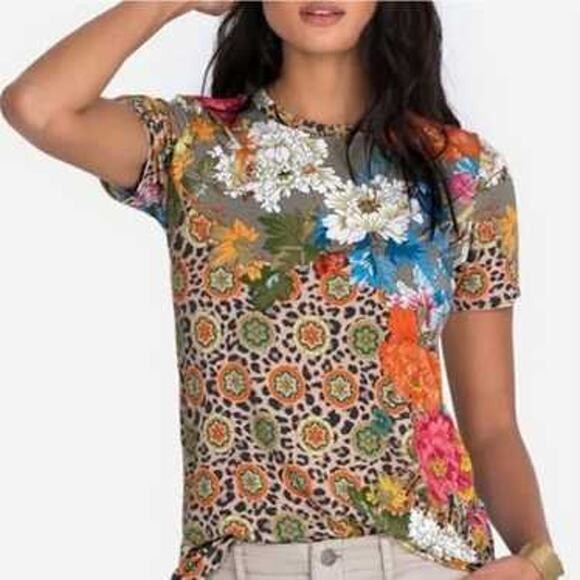 Johnny Was Tops - Johnny Was Taylor Leopard Favorite Crewneck Bamboo Short Sleeve Tee Size XXS